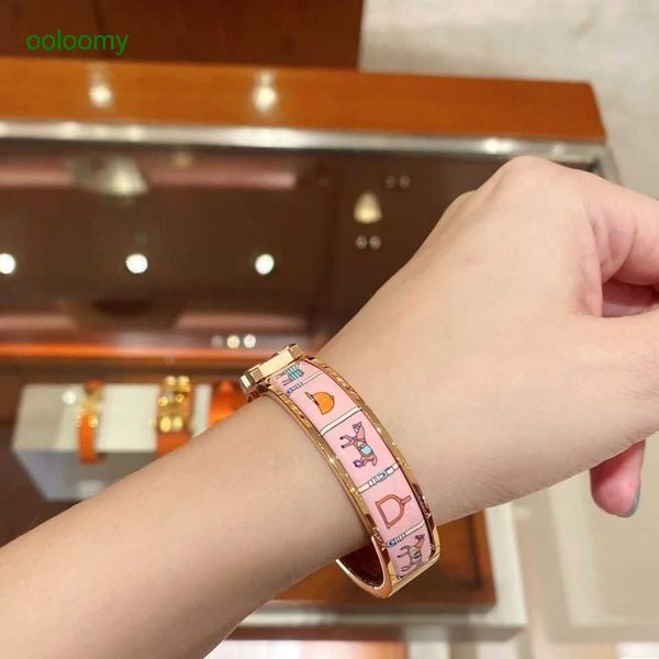hemres designer bracelet here comes the high version h with super looks childlike graffiti love fun gold bracelet for women, Black
hemres designer bracelet here comes the high version h with super looks childlike graffiti love fun gold bracelet for women, Black