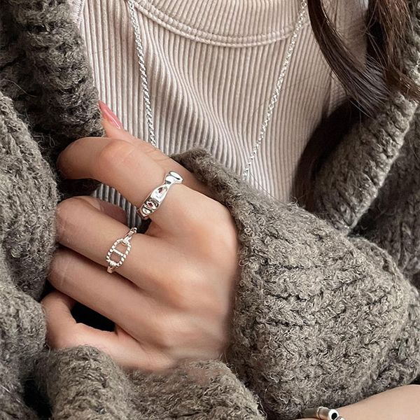 band rings for mens womens couple rings oval engagement rings designer classic jewelry men and women silver rings irregular tendrils ring
band rings for mens womens couple rings oval engagement rings designer classic jewelry men and women silver rings irregular tendrils ring