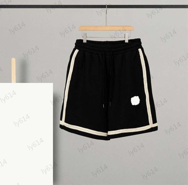 designer shorts fashion brand classic logo embroidery loose version type casual sports shorts custom ribbon wrapped edge elastic waist draws, White;black
designer shorts fashion brand classic logo embroidery loose version type casual sports shorts custom ribbon wrapped edge elastic waist draws, White;black