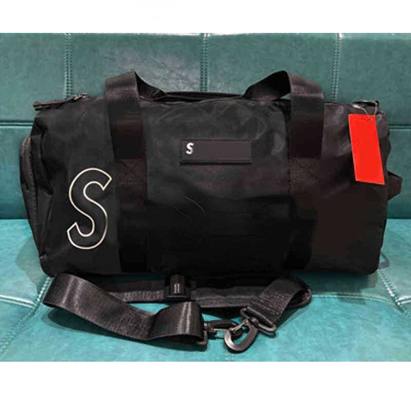 luxury duffel bags sup letter portable fitness bag large capacity luggage bag leisure backpack bag mens womens travel bags 220628
luxury duffel bags sup letter portable fitness bag large capacity luggage bag leisure backpack bag mens womens travel bags 220628