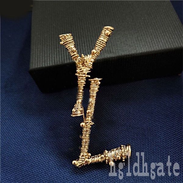 pretty plated gold brooch hiphop designer brooches womens accessories charms classical spiral stria punk clothing polished pin elegant zb042, Gray
pretty plated gold brooch hiphop designer brooches womens accessories charms classical spiral stria punk clothing polished pin elegant zb042, Gray