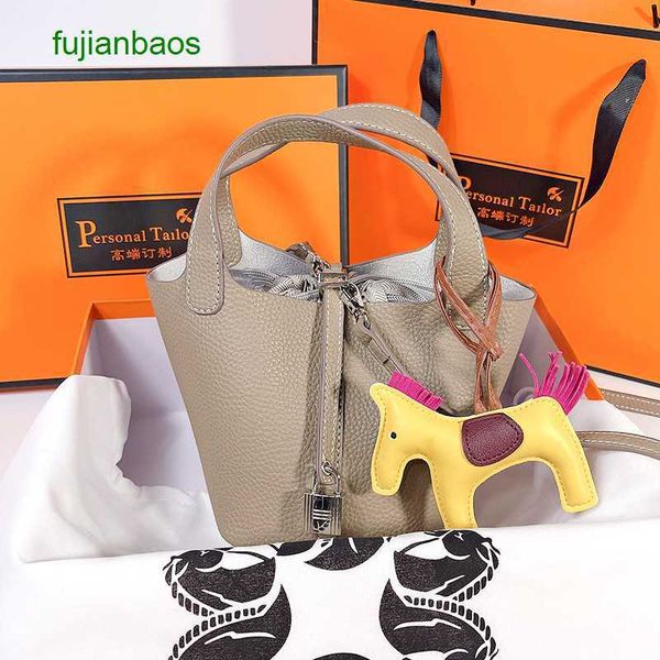 hemres picotn handbags women's 2023 new fashion korean vegetable basket water bucket bag mini handbag versatile one shoulder crossbody, Black
hemres picotn handbags women's 2023 new fashion korean vegetable basket water bucket bag mini handbag versatile one shoulder crossbody, Black