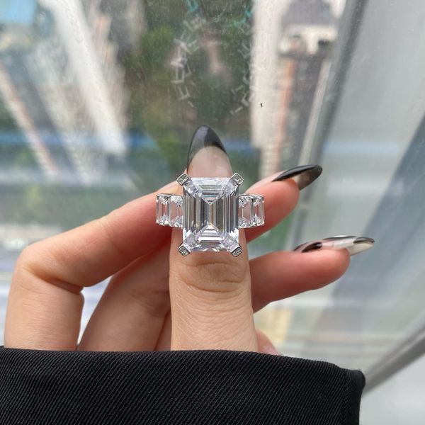 emerald cut lab diamond ring 100% real 925 sterling silver party wedding band rings for women bridal engagement promise jewelry, Slivery;golden
emerald cut lab diamond ring 100% real 925 sterling silver party wedding band rings for women bridal engagement promise jewelry, Slivery;golden