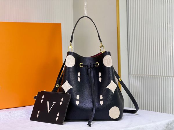 designer bucket bag tote shoulder bag l home alphabet purse adjustable shoulder strap realized shoulder back or cross-body leather women
designer bucket bag tote shoulder bag l home alphabet purse adjustable shoulder strap realized shoulder back or cross-body leather women