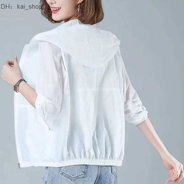 womens sunscreen clothes for with long sleeves 2023 new mothers clothing light and thin short coat casual versatile summer shirt 11, White
womens sunscreen clothes for with long sleeves 2023 new mothers clothing light and thin short coat casual versatile summer shirt 11, White