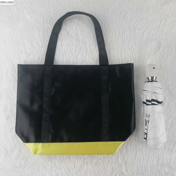 waist bags luxury brand design letter quilted cc bag new black yellow bottom waterproof fabric shopping bag outgoing shopping splice style t, White
waist bags luxury brand design letter quilted cc bag new black yellow bottom waterproof fabric shopping bag outgoing shopping splice style t, White