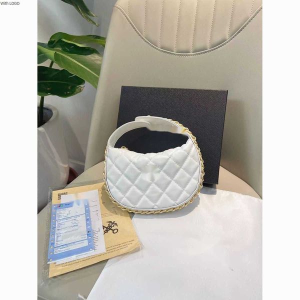 waist bags xiaoxiangfeng xiaoyuan love crescent diamond handbag for women 2023 luxury brand design letter shoulder chain cc bag j7j3, White
waist bags xiaoxiangfeng xiaoyuan love crescent diamond handbag for women 2023 luxury brand design letter shoulder chain cc bag j7j3, White
