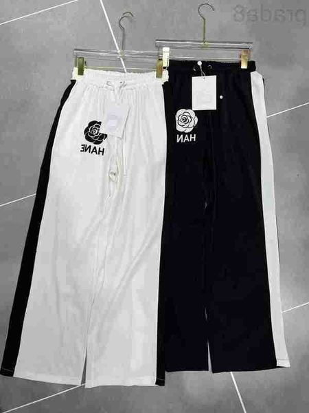 women's pants & capris designer 2022 women girls designer pants with letter embroidery female high end milan runway casual jersey joggi, Black;white
women's pants & capris designer 2022 women girls designer pants with letter embroidery female high end milan runway casual jersey joggi, Black;white
