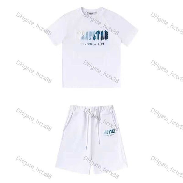22ss trapstar london t shirt chest blue white color towel embroidery mens shirt and shorts casual street shirts british fashion 443, White;black
22ss trapstar london t shirt chest blue white color towel embroidery mens shirt and shorts casual street shirts british fashion 443, White;black