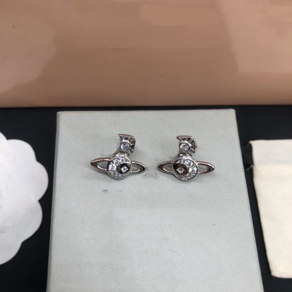 designer fashion brand stud earring for woman letter viviene diamond pearl gold hoop earing westwood heart women trend earrings jgh, Golden;silver
designer fashion brand stud earring for woman letter viviene diamond pearl gold hoop earing westwood heart women trend earrings jgh, Golden;silver