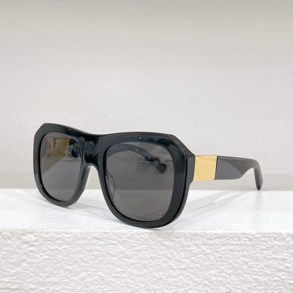 sunglasses for women men summer 6589 designers style anti-ultraviolet retro plate square full frame random box, White;black
sunglasses for women men summer 6589 designers style anti-ultraviolet retro plate square full frame random box, White;black