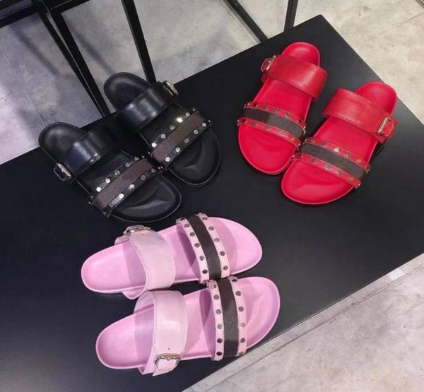 2021 sandals women slippers summer beach genuine leather slipper womens mixed color casual flat slides with box5521304, Black 
2021 sandals women slippers summer beach genuine leather slipper womens mixed color casual flat slides with box5521304, Black