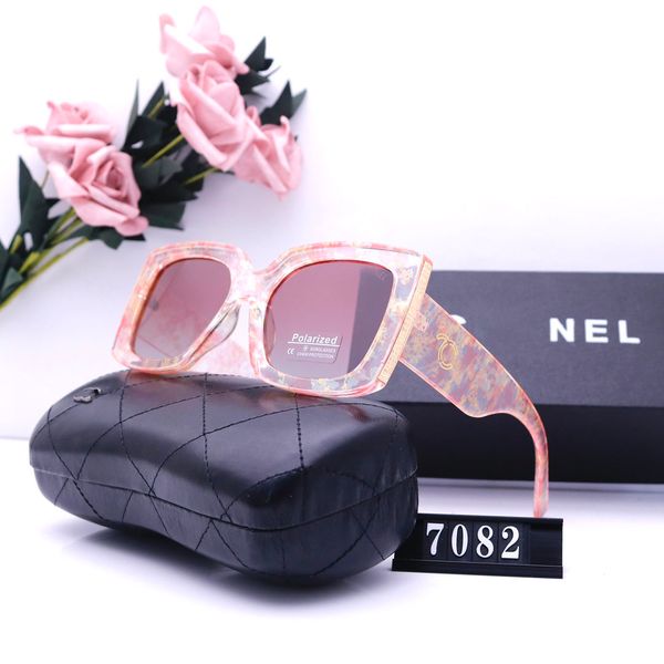 designer sunglasses for women classic eyeglasses goggle outdoor beach sun glasses for man mix color optional stamping with box good, White;black
designer sunglasses for women classic eyeglasses goggle outdoor beach sun glasses for man mix color optional stamping with box good, White;black