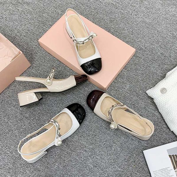 new luxury us designer shoes slipper summer brand desinger pu leather women's sandal casual slides outdoor female flip flops 0419, Black
new luxury us designer shoes slipper summer brand desinger pu leather women's sandal casual slides outdoor female flip flops 0419, Black