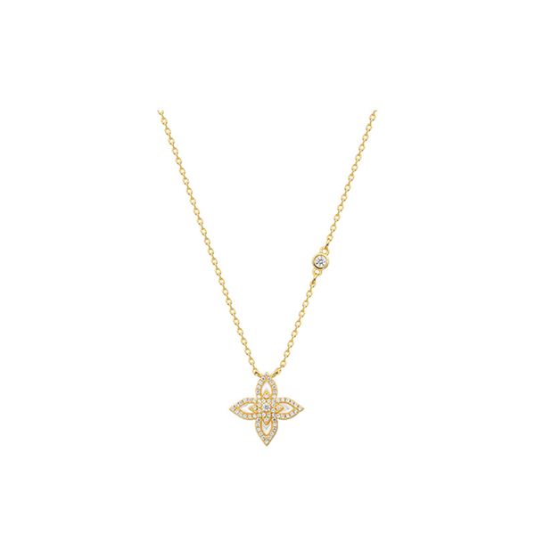 shell and four leaf grass necklace for women - new arrival fashion pendant with creative design, Silver
shell and four leaf grass necklace for women - new arrival fashion pendant with creative design, Silver