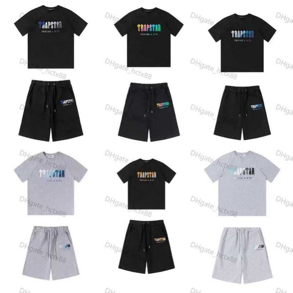 men's tracksuits 22ss men designer trapstar activewear hoodie chenille set ice flavours 2.0 edition 1to1 embroidered size s-xl sw, Gray
men's tracksuits 22ss men designer trapstar activewear hoodie chenille set ice flavours 2.0 edition 1to1 embroidered size s-xl sw, Gray