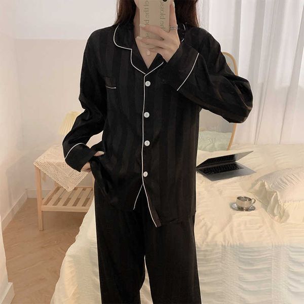 pajamas women's two piece solid color long sleeve breathable and comfortable spring autumn home furnishings
pajamas women's two piece solid color long sleeve breathable and comfortable spring autumn home furnishings