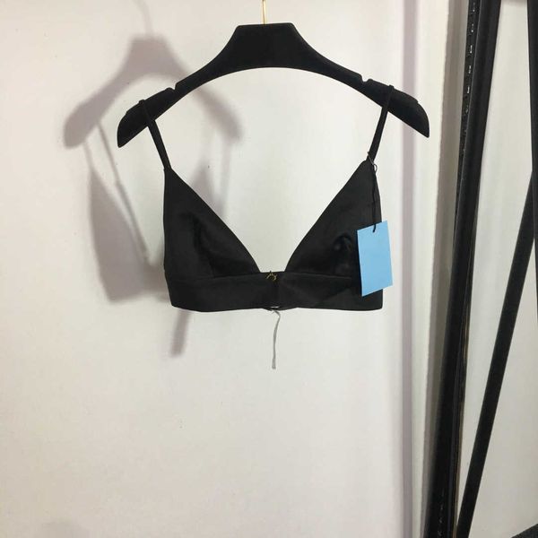 23ss women womens designer clothing solid color versatile sports suspender underwear women clothes, Black;white
23ss women womens designer clothing solid color versatile sports suspender underwear women clothes, Black;white