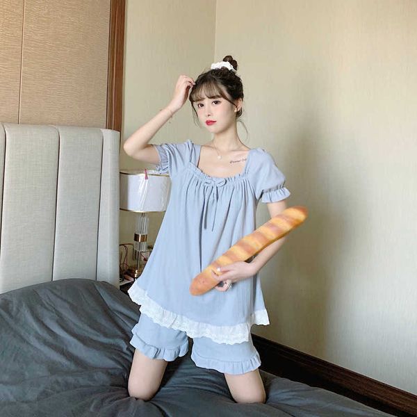 summer new pajamas women's short sleeve shorts cotton square neck small fragrance style student girls can wear outwear home suit set
summer new pajamas women's short sleeve shorts cotton square neck small fragrance style student girls can wear outwear home suit set