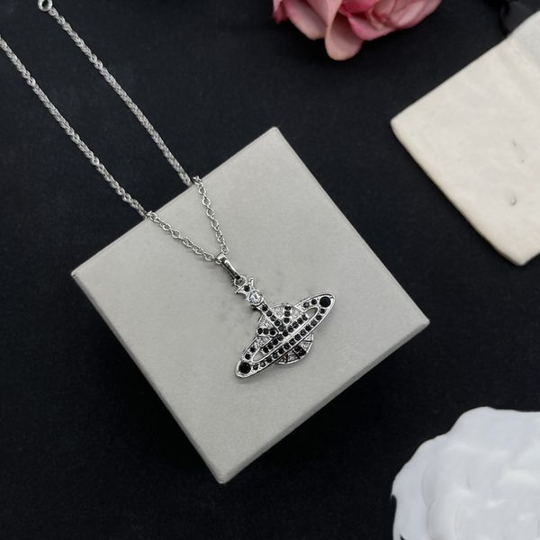 fashion designer pendant necklaces brandletter viviene chokers luxury women jewelry westwood metal pearl gold necklace cjeweler for woman ch, Silver
fashion designer pendant necklaces brandletter viviene chokers luxury women jewelry westwood metal pearl gold necklace cjeweler for woman ch, Silver