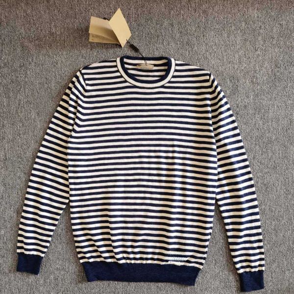 fashion sweater burb men women designer sweatshirt knitted wool round neck pullover striped contrast color long sleeved t shirt loose top, White;black
fashion sweater burb men women designer sweatshirt knitted wool round neck pullover striped contrast color long sleeved t shirt loose top, White;black