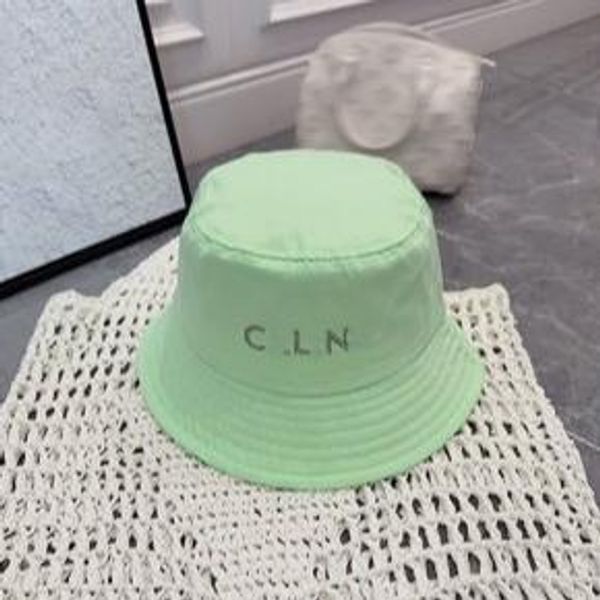 high-quality luxury bucket hat classic solid color letters small eaves casual seaside travel womens youth sun visor fashion street tide hat, Blue;gray
high-quality luxury bucket hat classic solid color letters small eaves casual seaside travel womens youth sun visor fashion street tide hat, Blue;gray