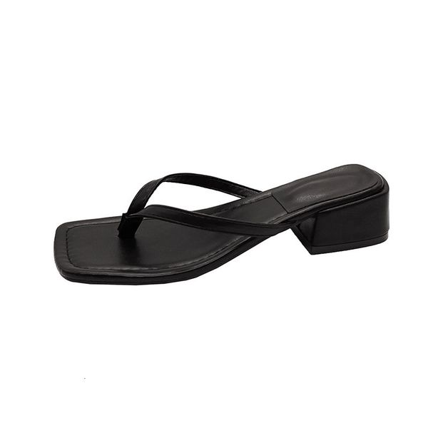slippers toe clip women flip flops 2023 summer fashion casual square head thick heel nonslip beach for 230419, Black
slippers toe clip women flip flops 2023 summer fashion casual square head thick heel nonslip beach for 230419, Black