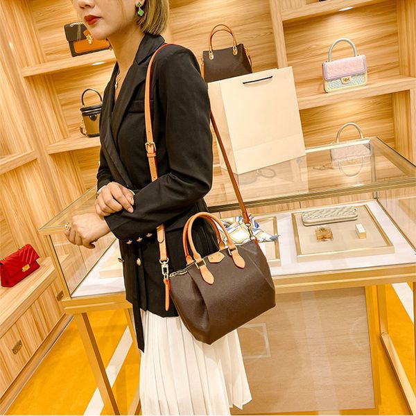 fashion totes zipper close womens shoulder bags luxury designer women handbag leather lady handbags classic female tote shopping bag 48814
fashion totes zipper close womens shoulder bags luxury designer women handbag leather lady handbags classic female tote shopping bag 48814