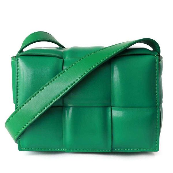 teen botegas cassette mini designer cross body bag bags womens handbag 2023 leather plaid pillow uu55
teen botegas cassette mini designer cross body bag bags womens handbag 2023 leather plaid pillow uu55