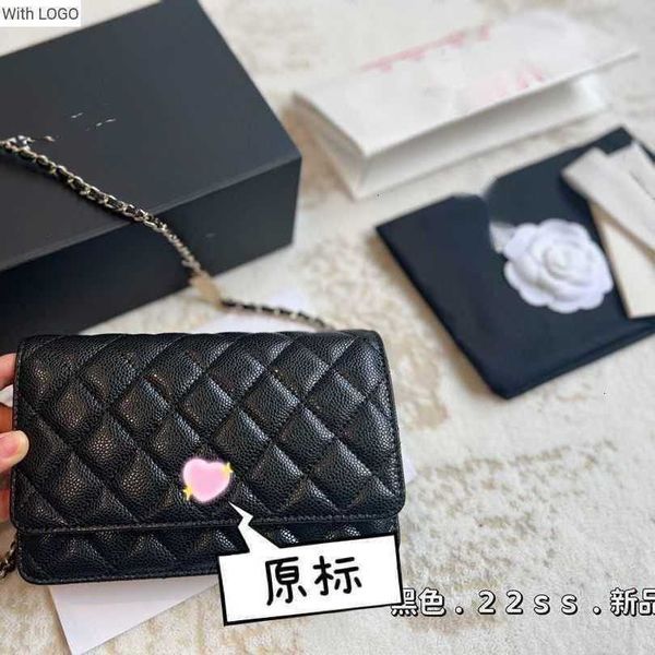 waist bags luxury brand design letter quilted cc bag xiaoxiang fortune bag caviar 2023 new lingge chain oblique span single shoulder bag net, White
waist bags luxury brand design letter quilted cc bag xiaoxiang fortune bag caviar 2023 new lingge chain oblique span single shoulder bag net, White