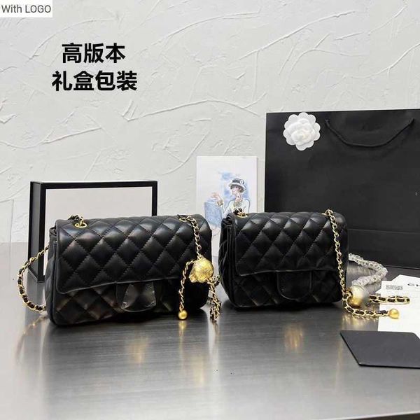 evening bags luxury brand design letter shoulder chain cc bag new small fragrant wind lingge gold bead single shoulder crossbody bag handbag, White
evening bags luxury brand design letter shoulder chain cc bag new small fragrant wind lingge gold bead single shoulder crossbody bag handbag, White