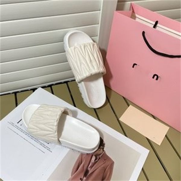 fashion designers slipper women's summer dearfoam slippers luxury brand shoes scuffs, Black
fashion designers slipper women's summer dearfoam slippers luxury brand shoes scuffs, Black