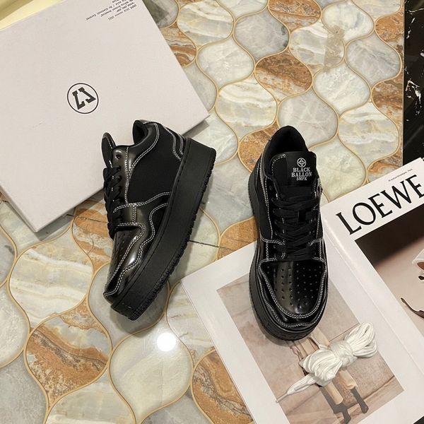 smkf crucifixion casual shoes thick soled white shoes new in spring leather cross head layer cowhide, Black
smkf crucifixion casual shoes thick soled white shoes new in spring leather cross head layer cowhide, Black
