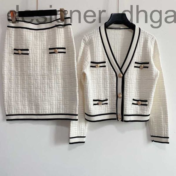 casual dresses designer2021 summer casual dresses sweater skir two pieces skirt short sleeves knitted cloth luxury designer clothes jvbr, Black;gray
casual dresses designer2021 summer casual dresses sweater skir two pieces skirt short sleeves knitted cloth luxury designer clothes jvbr, Black;gray