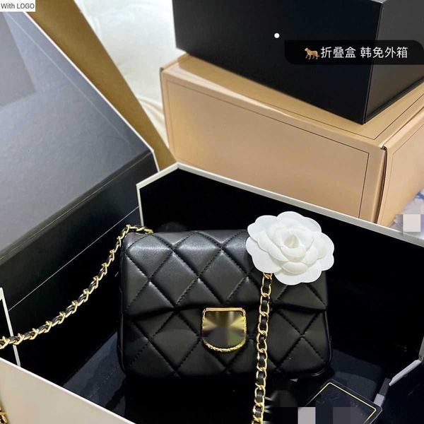 evening bags luxury brand design letter quilted shoulder chain cc bag 2023 new xiaoxiangfeng 22b small mini square fat with full packagesize, White 
evening bags luxury brand design letter quilted shoulder chain cc bag 2023 new xiaoxiangfeng 22b small mini square fat with full packagesize, White