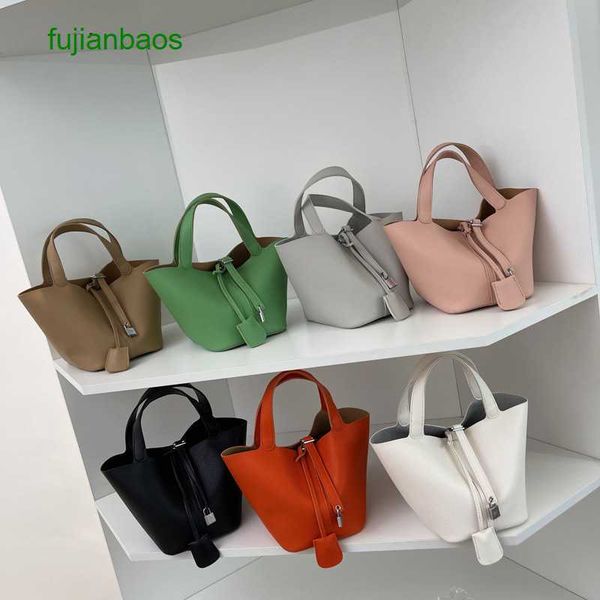 hemres picotn handbags 2023 new korean version one shoulder diagonal straddle bag large capacity with litchi pattern handheld water bucket m, Black
hemres picotn handbags 2023 new korean version one shoulder diagonal straddle bag large capacity with litchi pattern handheld water bucket m, Black
