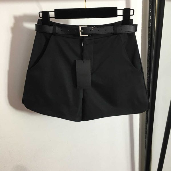 23ss black shorts womens shorts womens designer clothing suit shorts belt high waist casual shorts women clothes, White;black
23ss black shorts womens shorts womens designer clothing suit shorts belt high waist casual shorts women clothes, White;black
