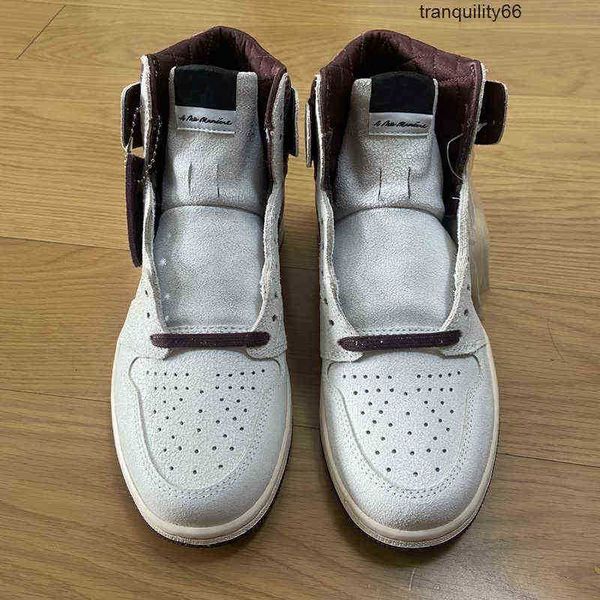 designer basketball shoes casual fashion high cut outdoor sports men training running sneakes do7079-100
designer basketball shoes casual fashion high cut outdoor sports men training running sneakes do7079-100