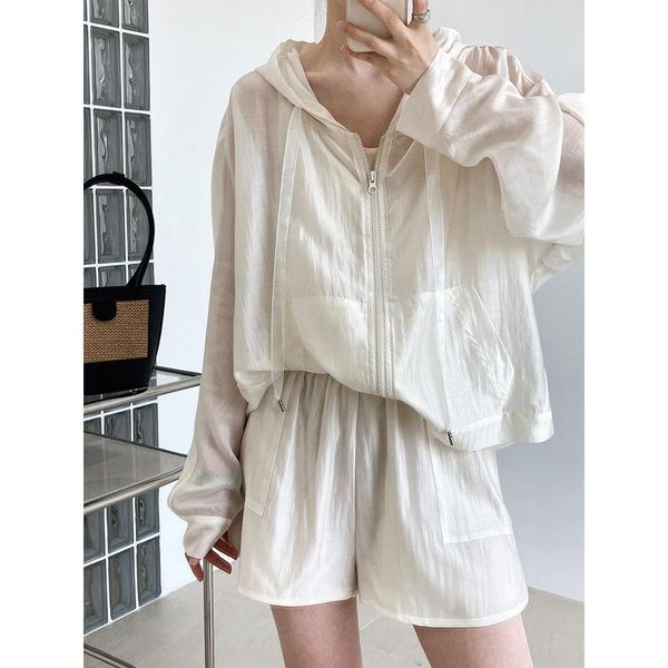 dress long sleeve hooded silk sunscreen hoodies + shorts white gray women's summer thin outdoor two piece set
dress long sleeve hooded silk sunscreen hoodies + shorts white gray women's summer thin outdoor two piece set