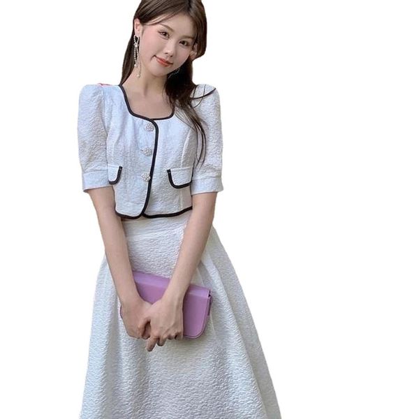 pants 2022 summer women's elegant simple suit shirt white black french sweet puff sleeve long skirt dress office clothes
pants 2022 summer women's elegant simple suit shirt white black french sweet puff sleeve long skirt dress office clothes