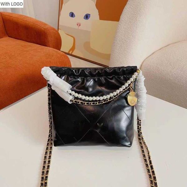 waist bags luxury brand design letter quilted shoulder chain cc bag woman's jumbo maxi gst shopping bags lambskin leather vintage plaid, White
waist bags luxury brand design letter quilted shoulder chain cc bag woman's jumbo maxi gst shopping bags lambskin leather vintage plaid, White