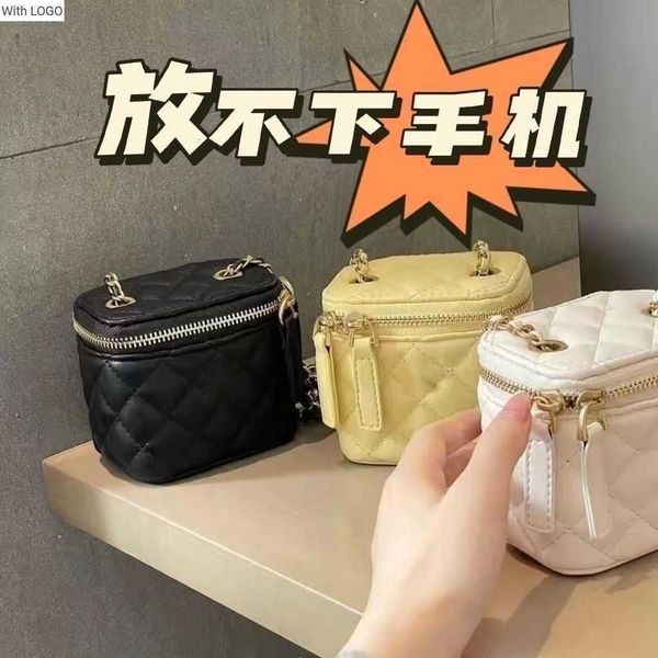 evening bags letter quilted shoulder cc bag double family golden bead box bag golden ball messenger chain bag mini makeup square fatty yjdo, White
evening bags letter quilted shoulder cc bag double family golden bead box bag golden ball messenger chain bag mini makeup square fatty yjdo, White