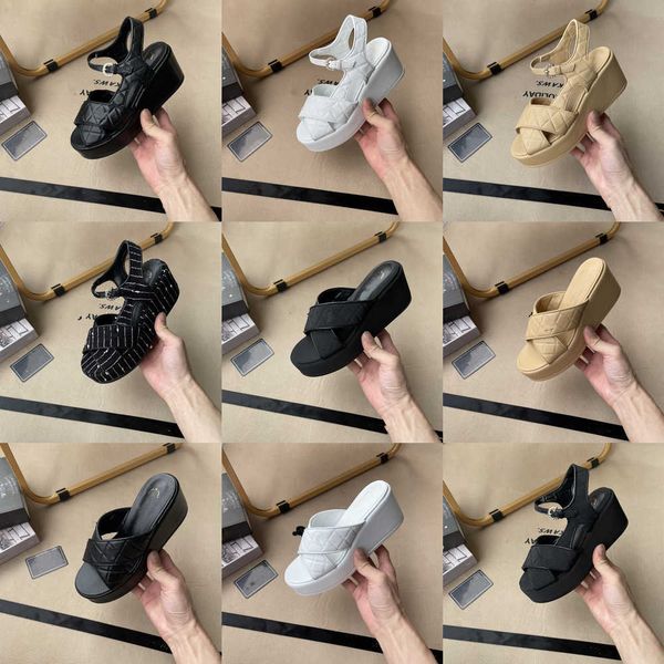 2023 designer women sandals plaid quilted checks grid womens slides crystal diamond buckle c interlocking leather casual shoes wedge platfor, Black
2023 designer women sandals plaid quilted checks grid womens slides crystal diamond buckle c interlocking leather casual shoes wedge platfor, Black