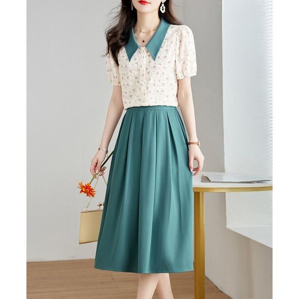 dress fashion and elegant doll collar floral shirt + solid color midi skirt suit 2022 summer new twopiece set for women, White
dress fashion and elegant doll collar floral shirt + solid color midi skirt suit 2022 summer new twopiece set for women, White