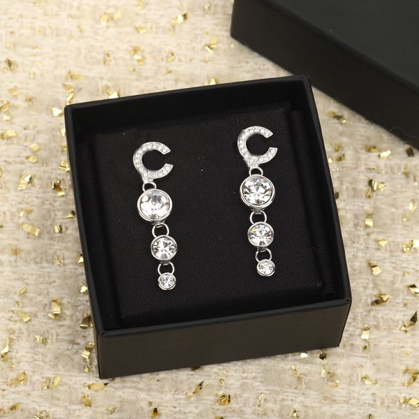 2023 luxury quality charm drop earring with short line sparkly diamond in silver plated have box stamp ps7852a, Golden
2023 luxury quality charm drop earring with short line sparkly diamond in silver plated have box stamp ps7852a, Golden