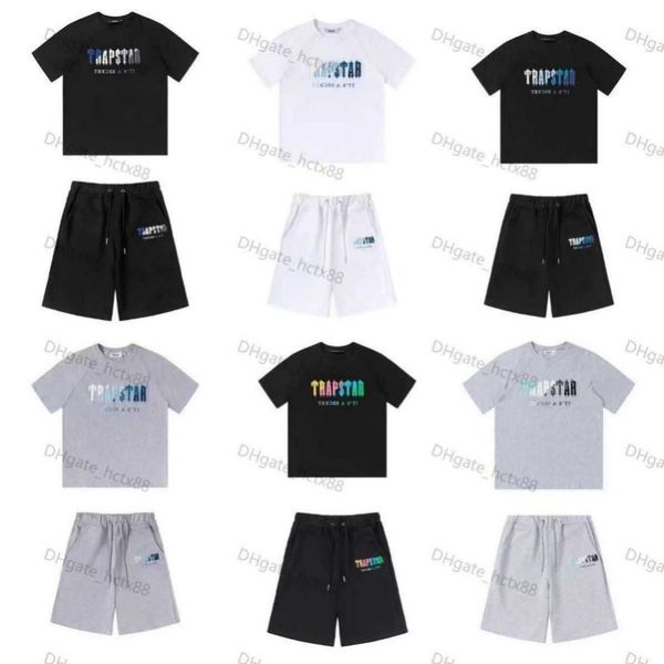 22fw trapstar high street tracksuits summer men's t shirt short sleeve outfit tracksuit black cotton towel embroidery letter streetwear, Gray
22fw trapstar high street tracksuits summer men's t shirt short sleeve outfit tracksuit black cotton towel embroidery letter streetwear, Gray