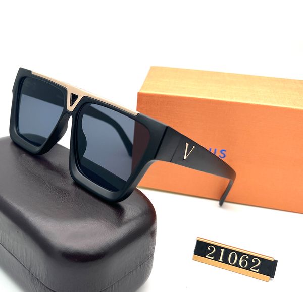 luxury sunglasses designers sunglasses for women fashion letter outdoor beach travel sunglasses popular men women skeleton glasses high qual, White;black
luxury sunglasses designers sunglasses for women fashion letter outdoor beach travel sunglasses popular men women skeleton glasses high qual, White;black