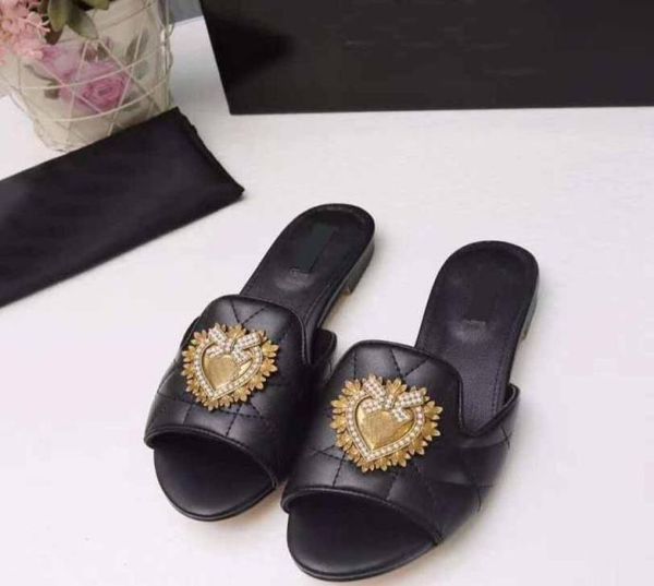 summer classic flat female slippers fashion luxury cartoon big head sandals leather el wild 4 color large size sli5063292, Black
summer classic flat female slippers fashion luxury cartoon big head sandals leather el wild 4 color large size sli5063292, Black