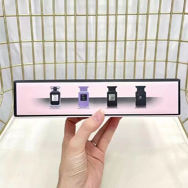 perfume set 7.5ml*4pcs immersive wood lost cherry rose thorn white suede 4 in 1 gift box long lasting scent perfume fast shipping
perfume set 7.5ml*4pcs immersive wood lost cherry rose thorn white suede 4 in 1 gift box long lasting scent perfume fast shipping