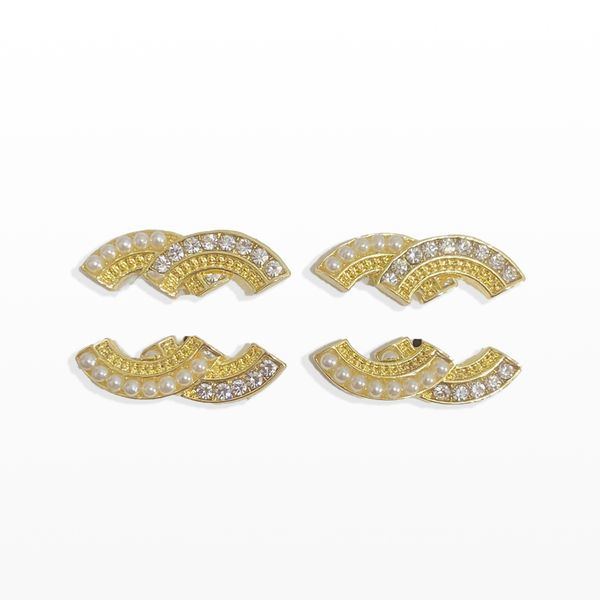 2023 womens diamond stud earrings brand women's love earrings 2023 new style jewelry family gifts 18k gold plated earrings luxury jewel, Golden;silver
2023 womens diamond stud earrings brand women's love earrings 2023 new style jewelry family gifts 18k gold plated earrings luxury jewel, Golden;silver